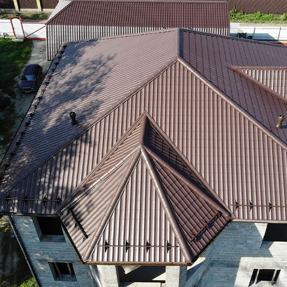 Монтаж сложной крыши и кровли в Краснозаводске и Московской области